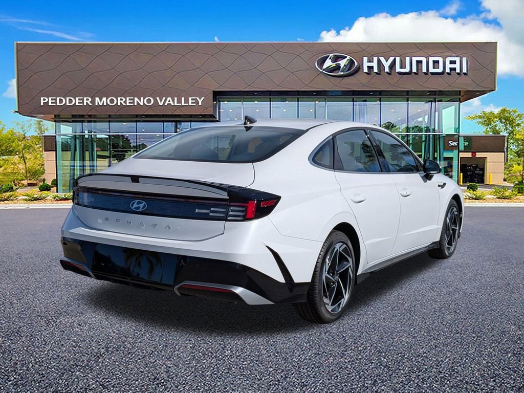 New 2026 Hyundai Sonata SEL FWD image 4
