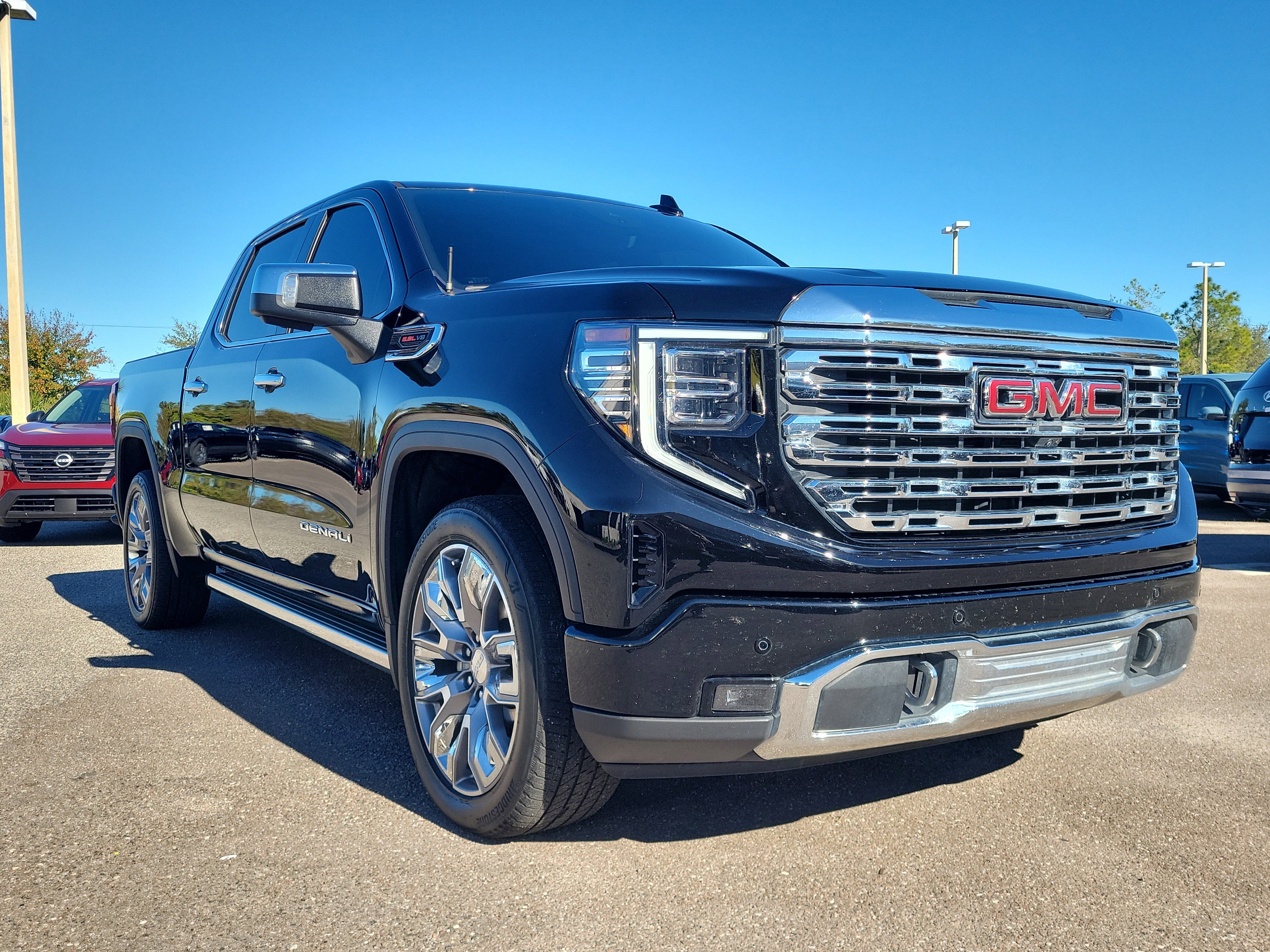 Used 2024 GMC Sierra 1500 Denali image 2
