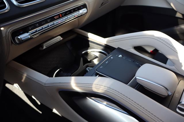 New 2025 Mercedes-Benz GLE 53 AMG 4MATIC image 9