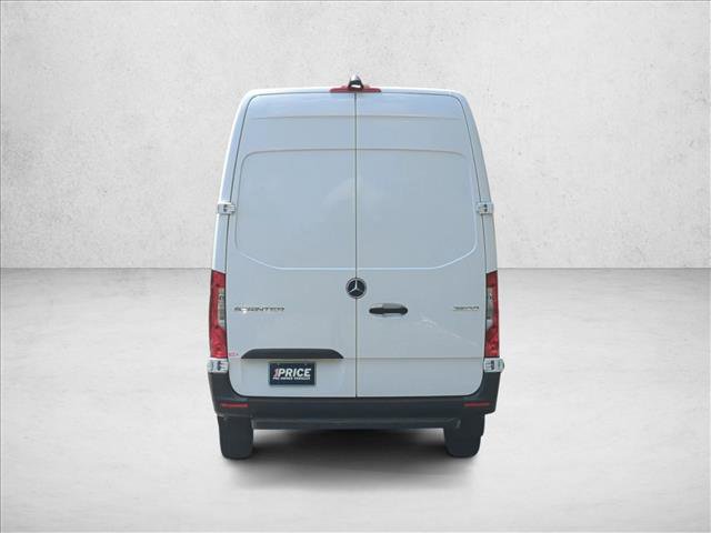 Used 2023 Mercedes-Benz Sprinter 2500 image 7