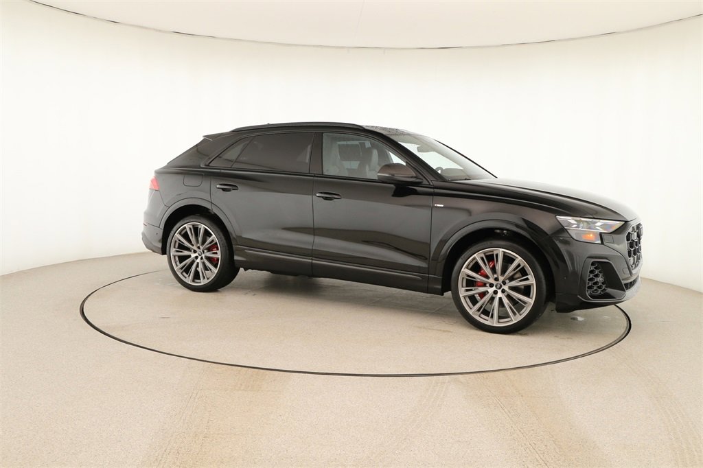 New 2026 Audi Q8 Prestige image 9