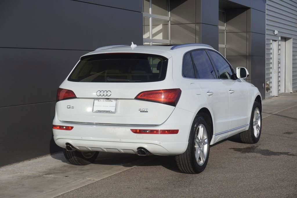 Used 2017 Audi Q5 2.0T Premium Plus image 2
