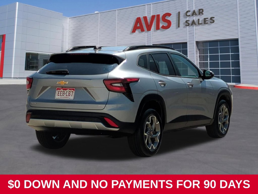 Used 2025 Chevrolet Trax LT w/ LT Convenience Package FWD image 6