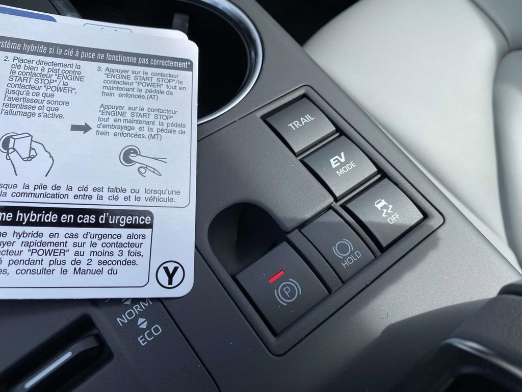 Used 2026 Toyota Highlander XLE AWD/4WD image 19