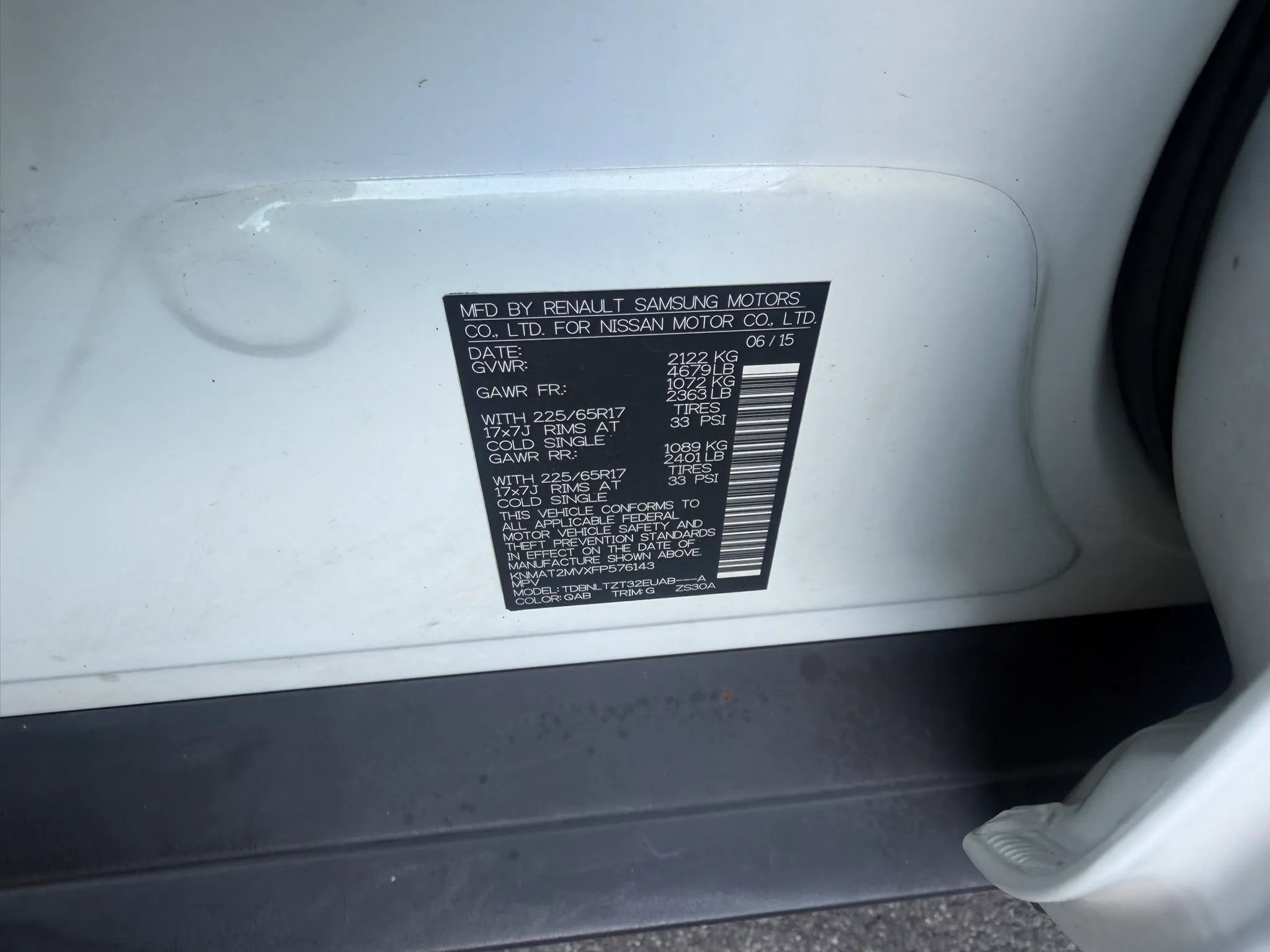 Used 2015 Nissan Rogue SV w/ SV Premium Package AWD/4WD image 36