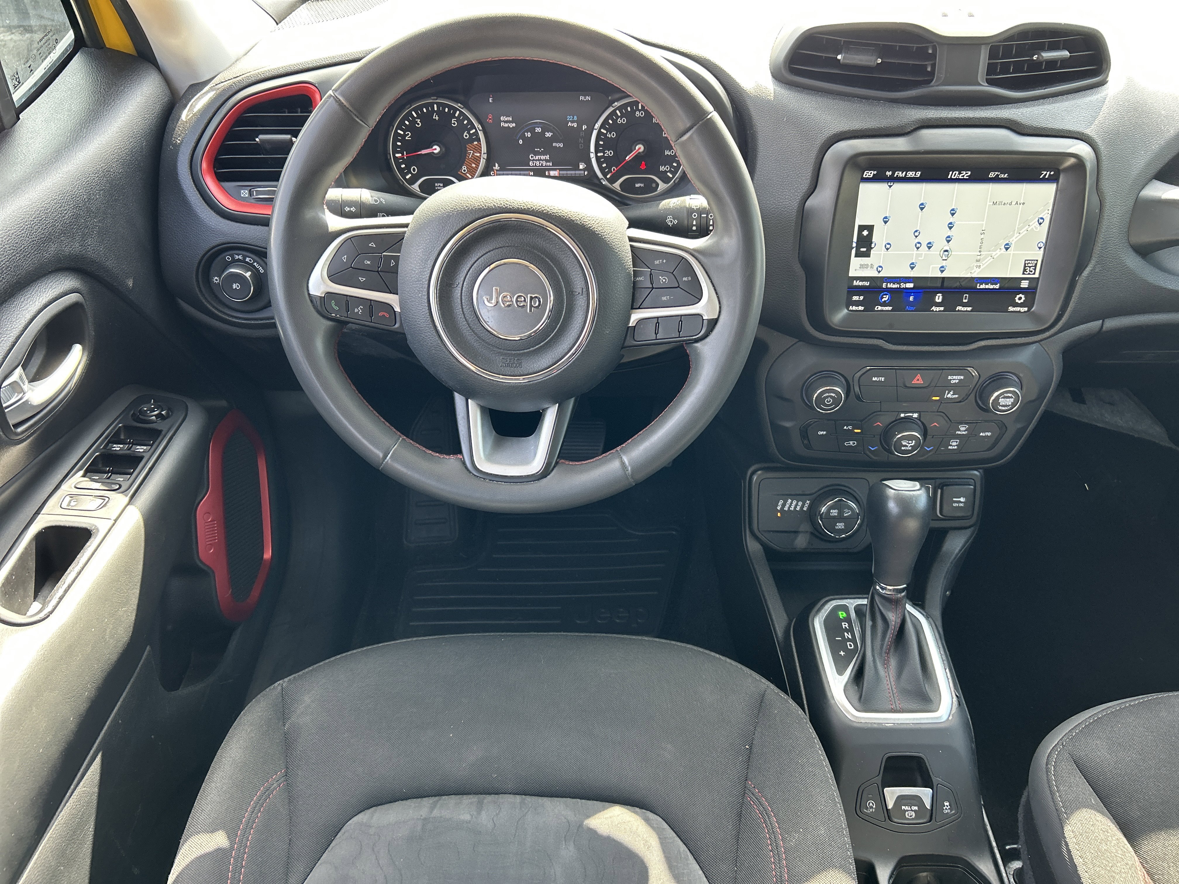 Used 2023 Jeep Renegade Trailhawk AWD/4WD image 18