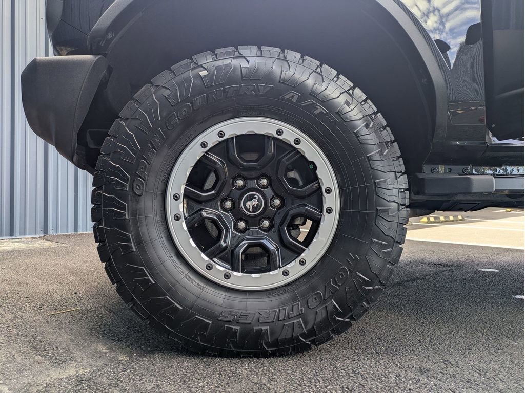 Certified 2022 Ford Bronco Big Bend w/ Sasquatch Package image 26