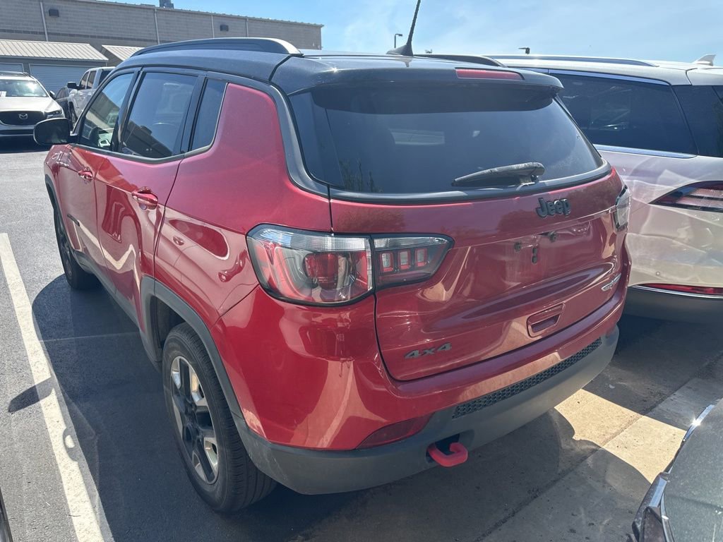Used 2017 Jeep Compass Trailhawk w/ Leather Interior Group AWD/4WD image 5
