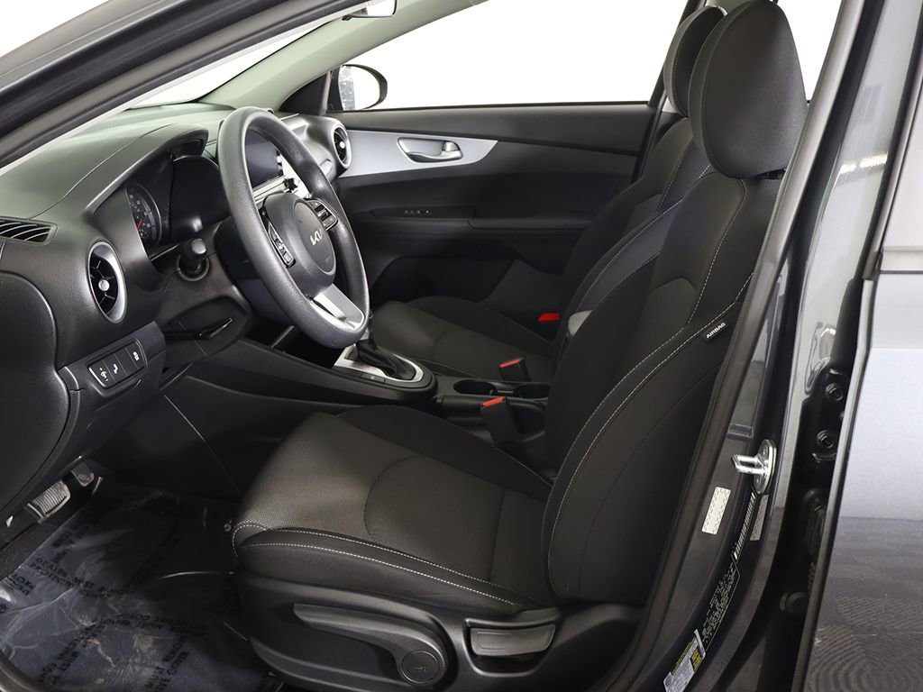 Used 2023 Kia Forte LXS w/ LXS Technology Package image 29