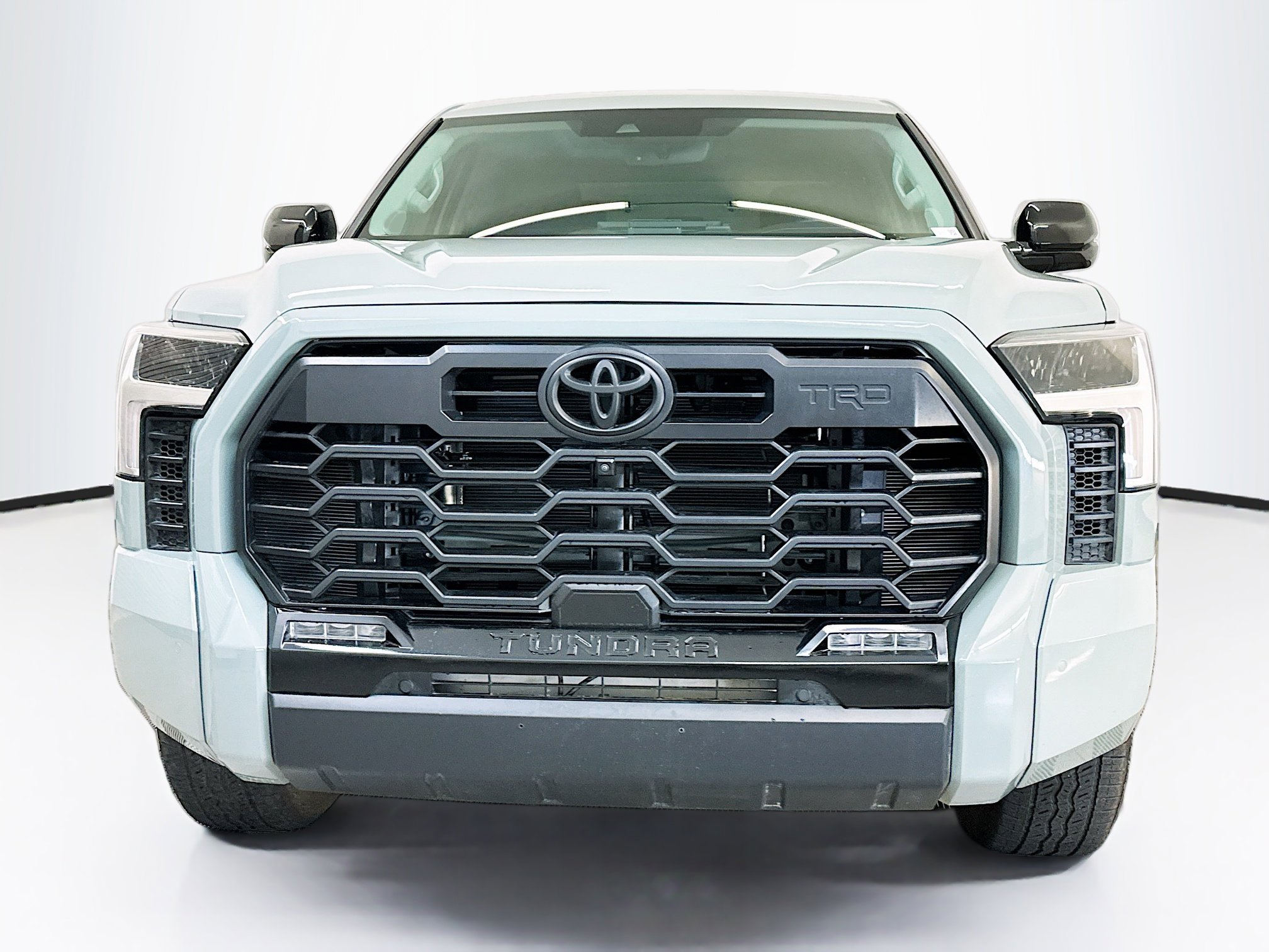 Used 2024 Toyota Tundra Limited w/ TRD Off-Road Package image 2