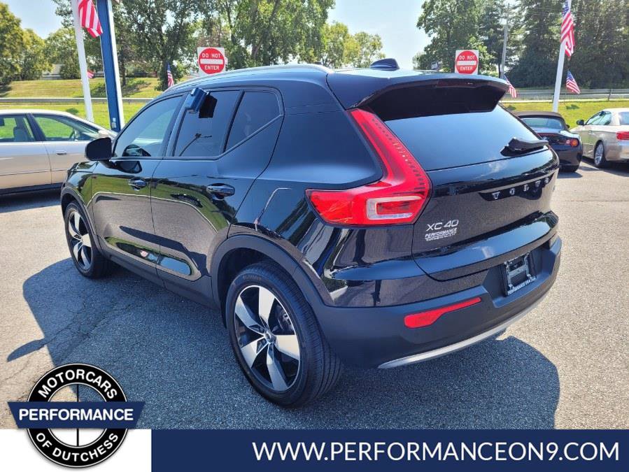 Used 2020 Volvo XC40 T5 Momentum w/ Protection Package AWD/4WD image 5