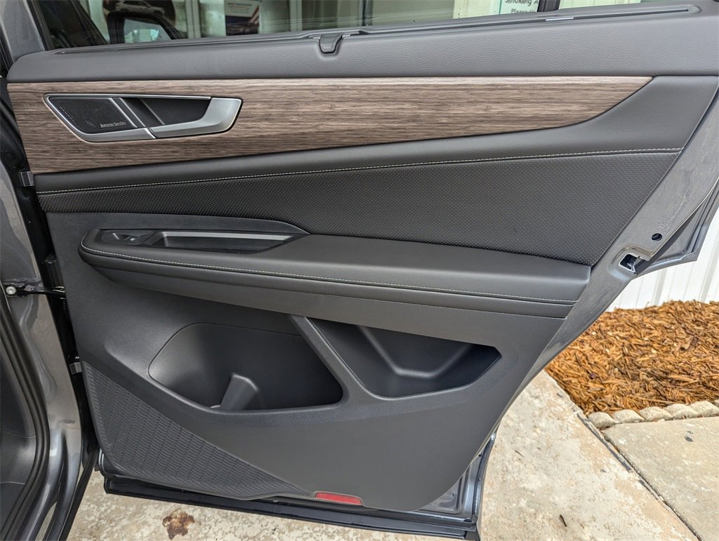 New 2025 Volkswagen Atlas SEL Premium R-Line image 35