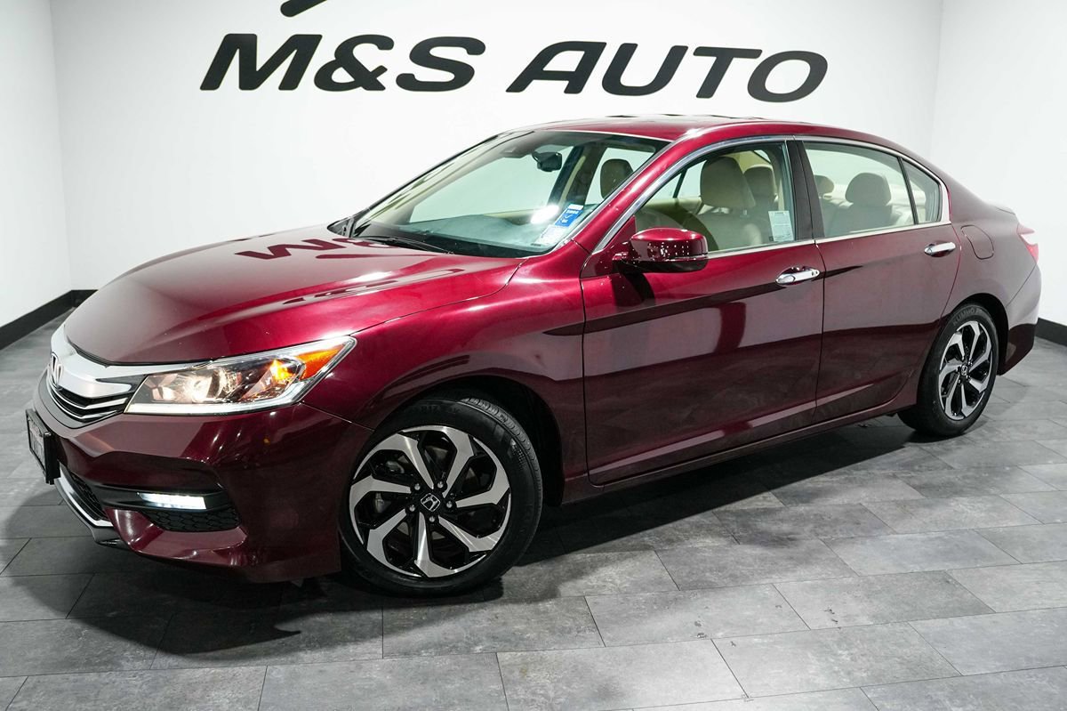 Used 2017 Honda Accord EX-L image 2