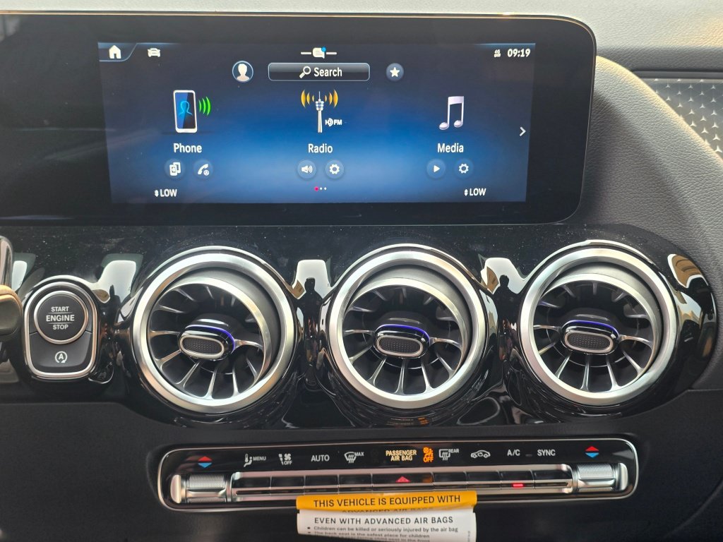 New 2026 Mercedes-Benz GLA 250 4MATIC image 15