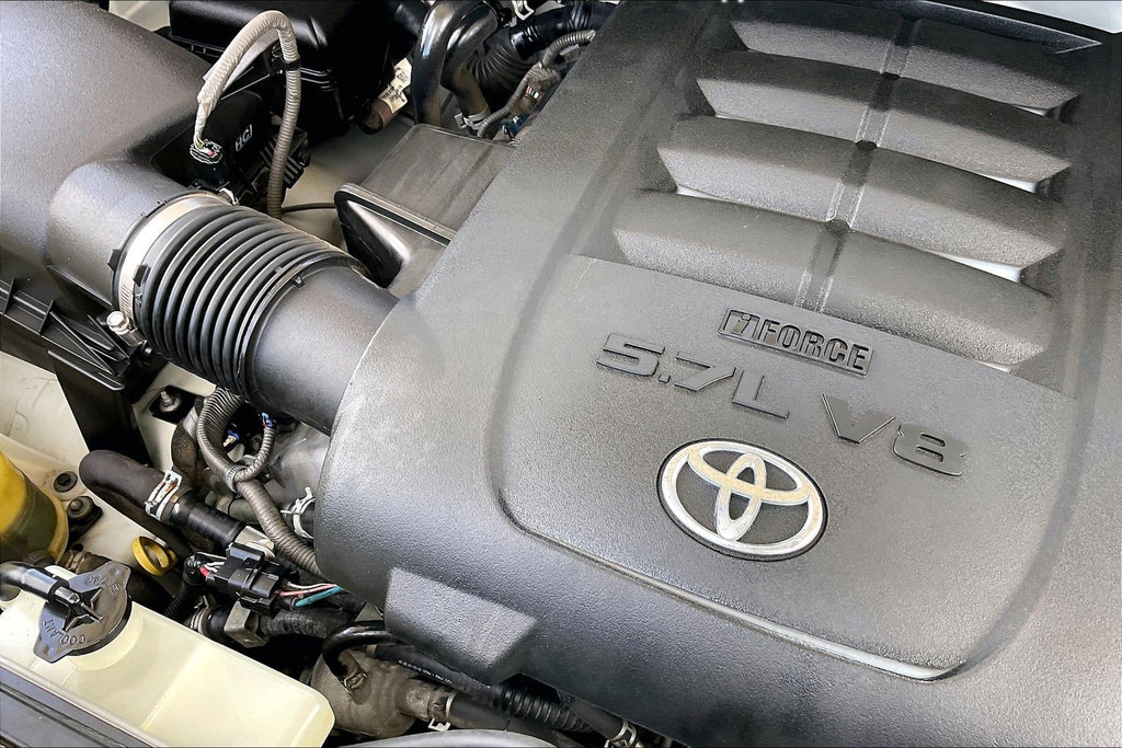 Used 2014 Toyota Sequoia Platinum RWD image 7