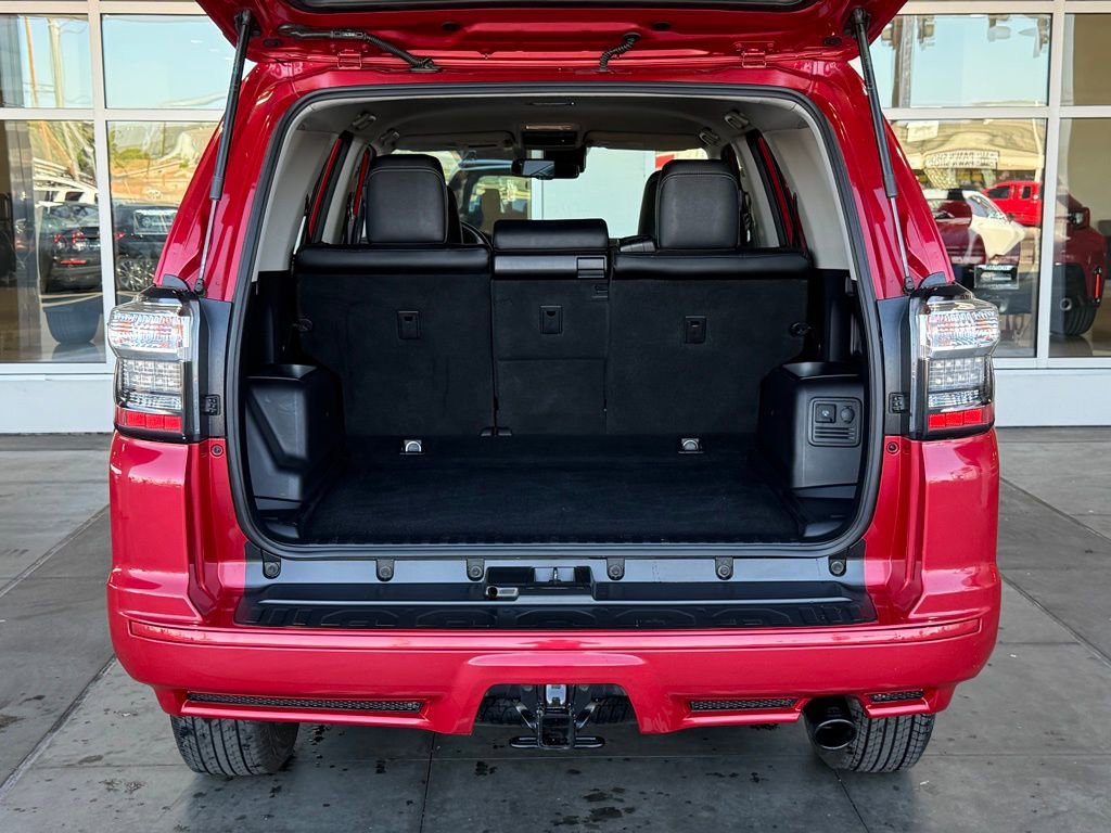 Used 2022 Toyota 4Runner TRD Sport w/ Technology Package RWD image 12