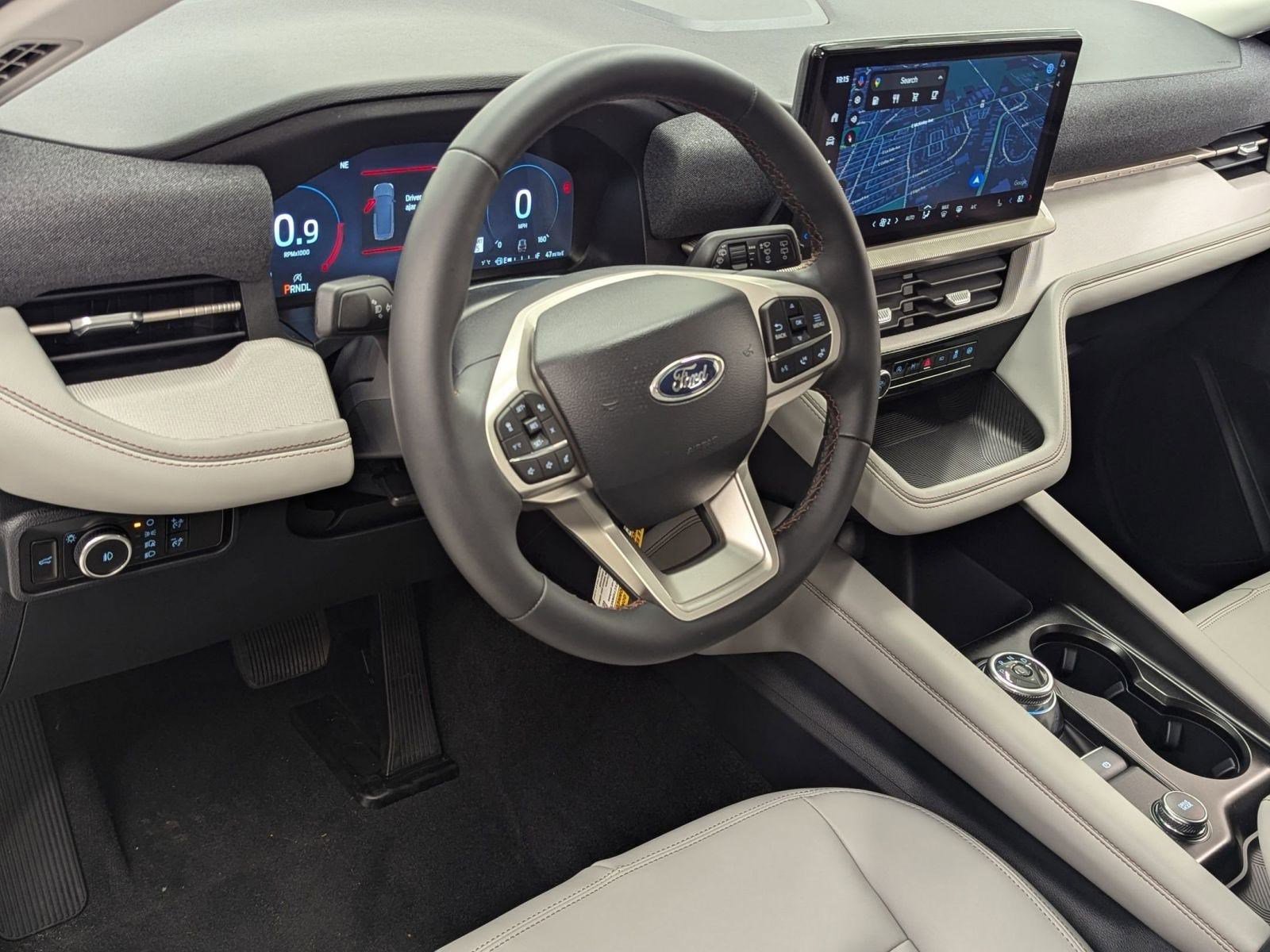 New 2026 Ford Explorer Active w/ Active Comfort Package image 3