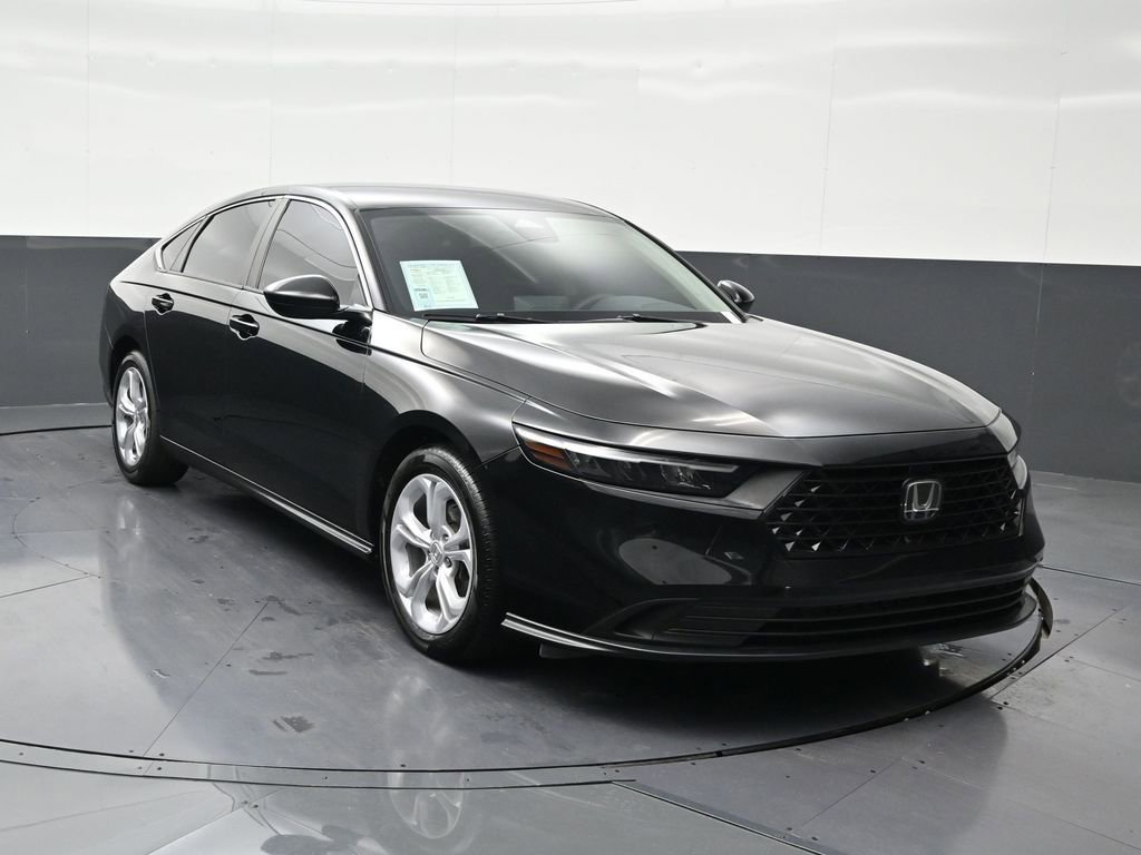 Used 2023 Honda Accord LX image 7