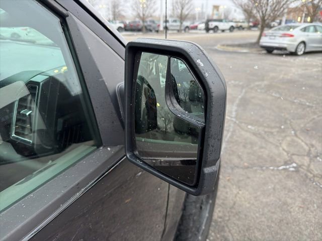 Used 2016 Ford F150 XLT image 5