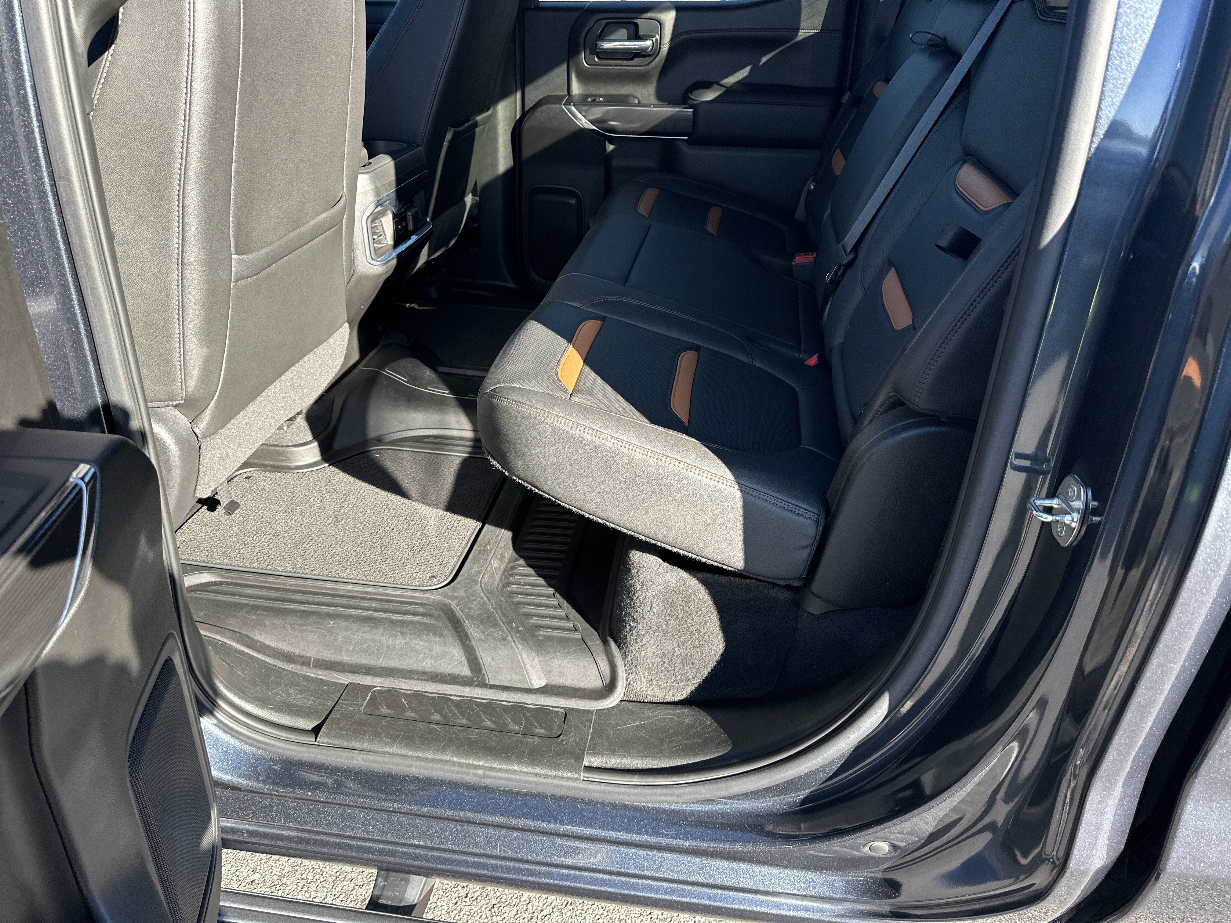 Certified 2021 GMC Sierra 1500 AT4 AWD/4WD image 21