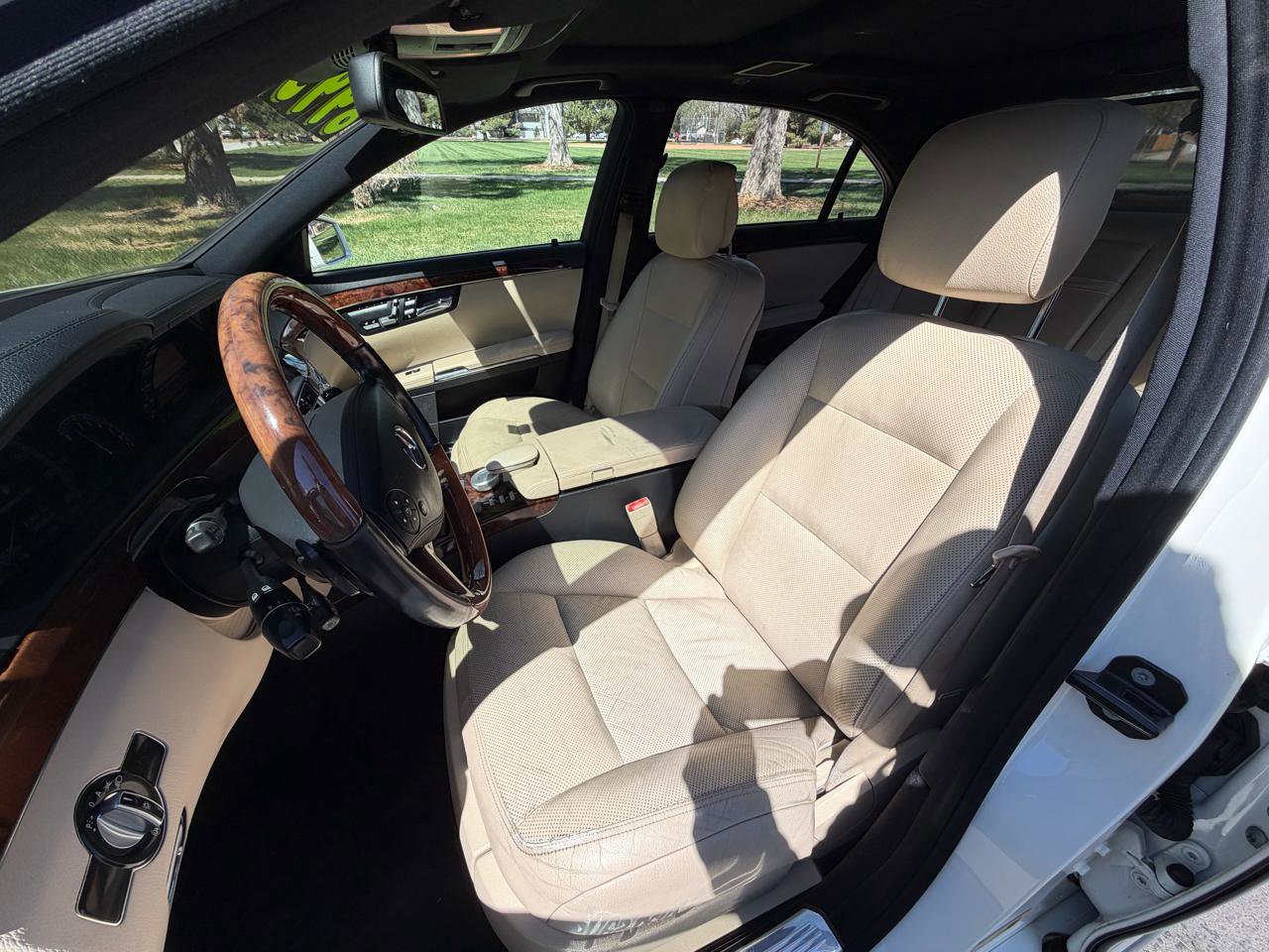 Used 2011 Mercedes-Benz S 550 4MATIC image 13