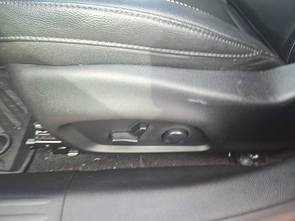 Used 2024 Jeep Compass Limited w/ High Altitude Package image 11