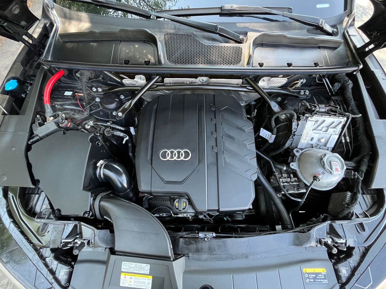 Used 2024 Audi Q5 2.0T Premium w/ Convenience Package AWD/4WD image 9