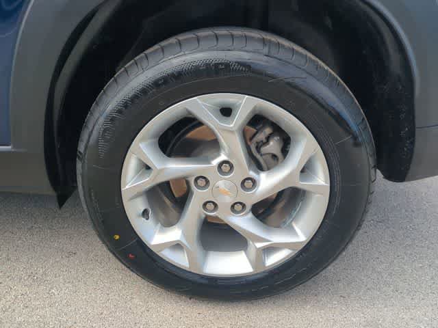 Used 2024 Chevrolet Trax LS w/ LS Convenience Package image 14