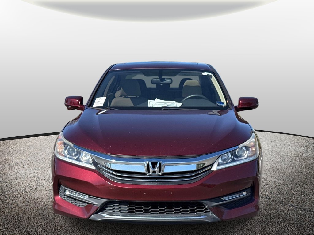 Used 2016 Honda Accord EX image 5