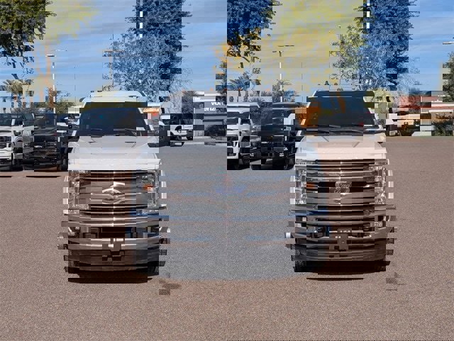 Used 2019 Ford F350 Lariat image 9