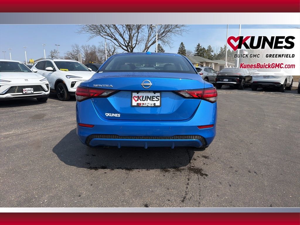 Used 2025 Nissan Sentra SV FWD image 7
