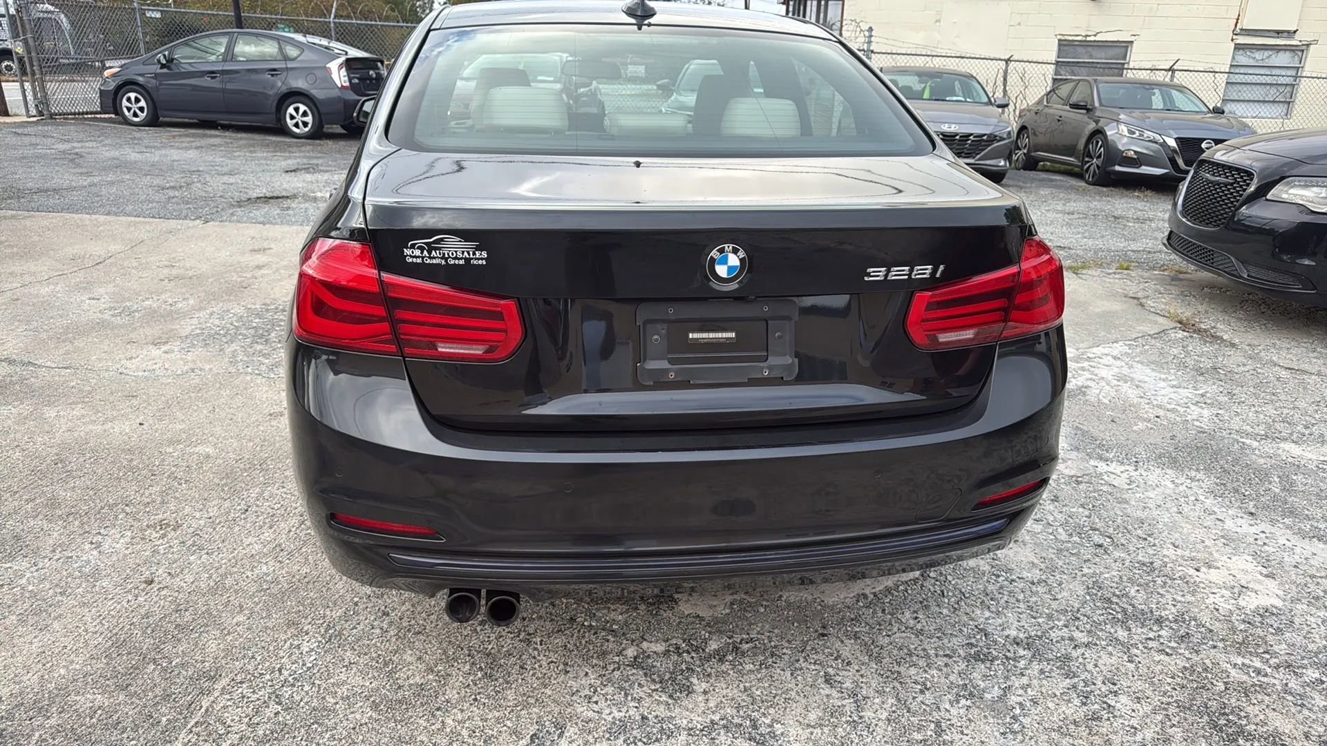 Used 2016 BMW 328i Sedan image 10