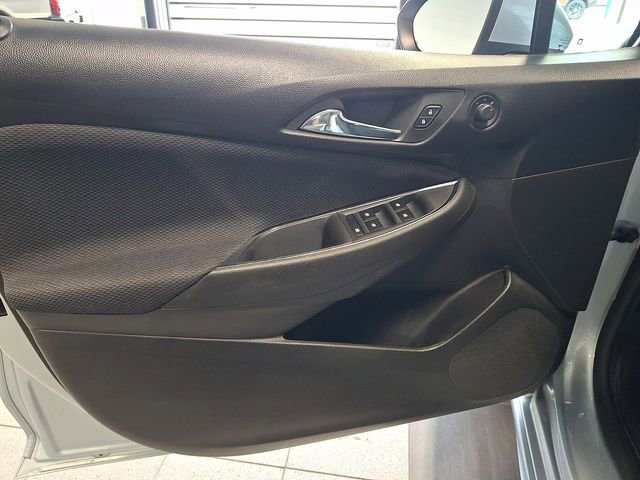 Used 2017 Chevrolet Cruze LT w/ Convenience Package FWD image 12