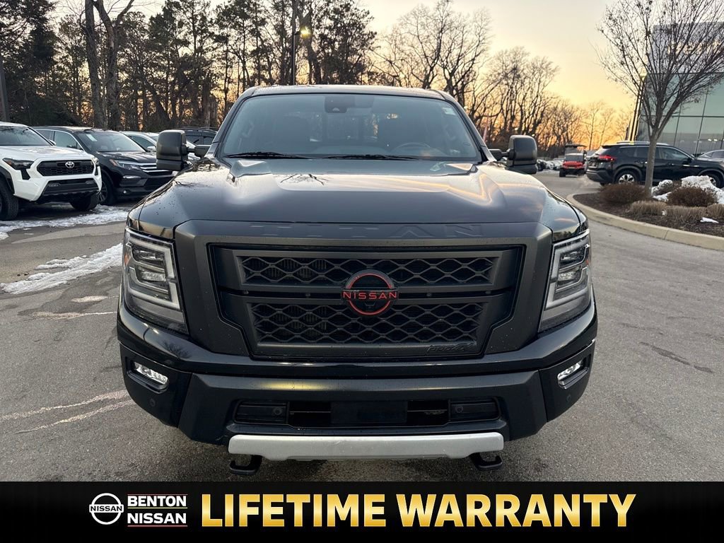 Used 2023 Nissan Titan PRO-4X w/ Pro-4x Convenience Package image 10