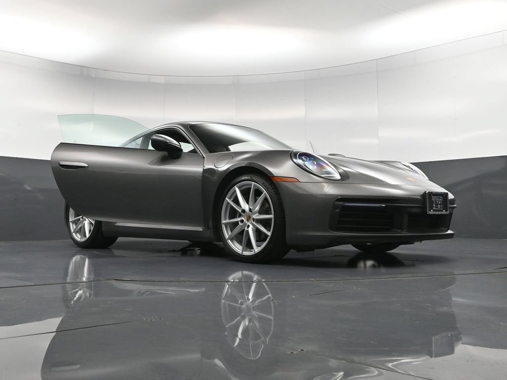 Certified 2022 Porsche 911 Carrera RWD image 34