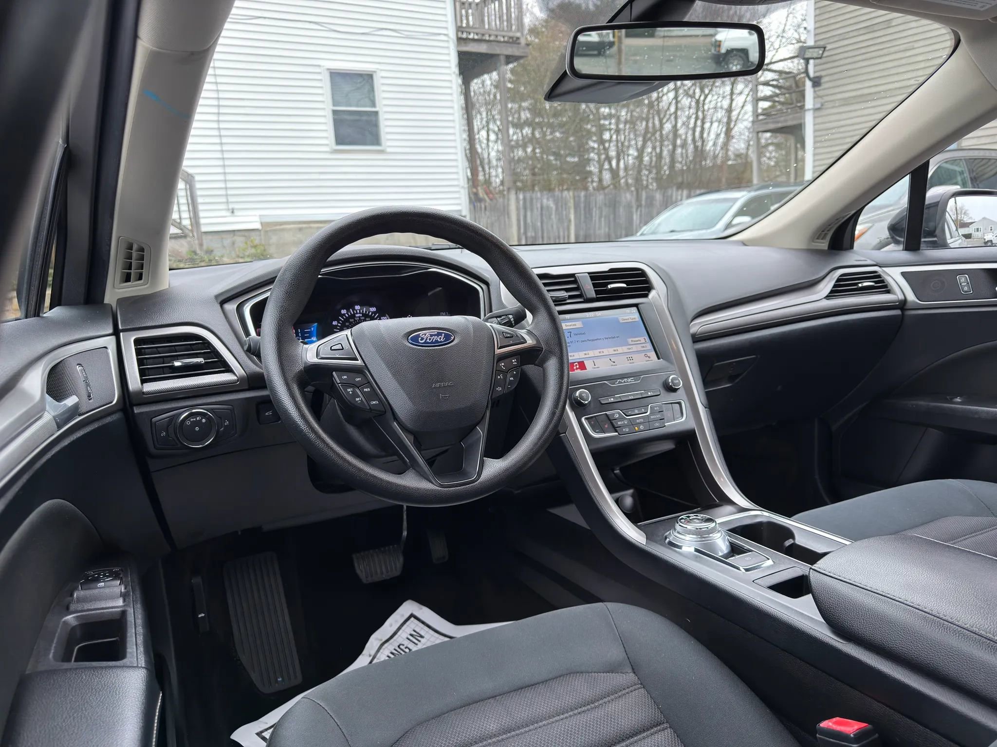 Used 2019 Ford Fusion SE AWD/4WD image 29