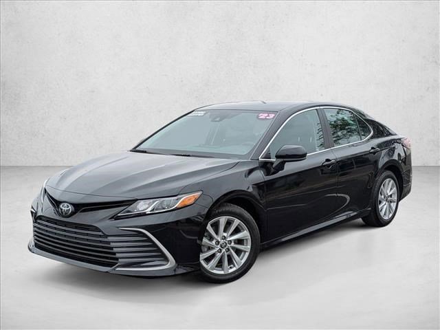 Used 2023 Toyota Camry LE image 1