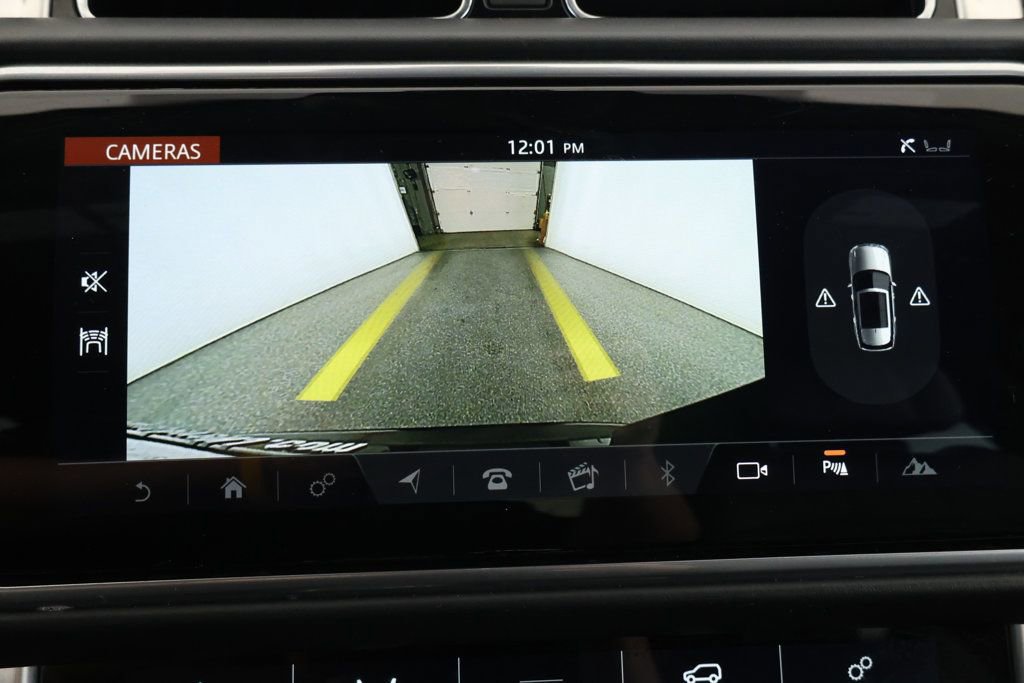 Used 2022 Land Rover Range Rover Westminster Edition image 17