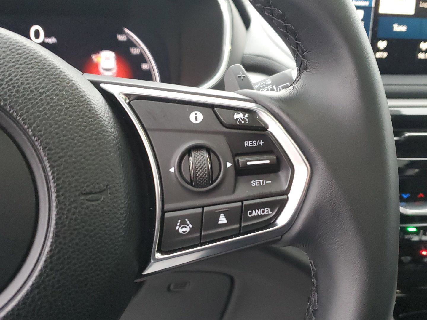 Used 2025 Acura MDX SH-AWD image 15