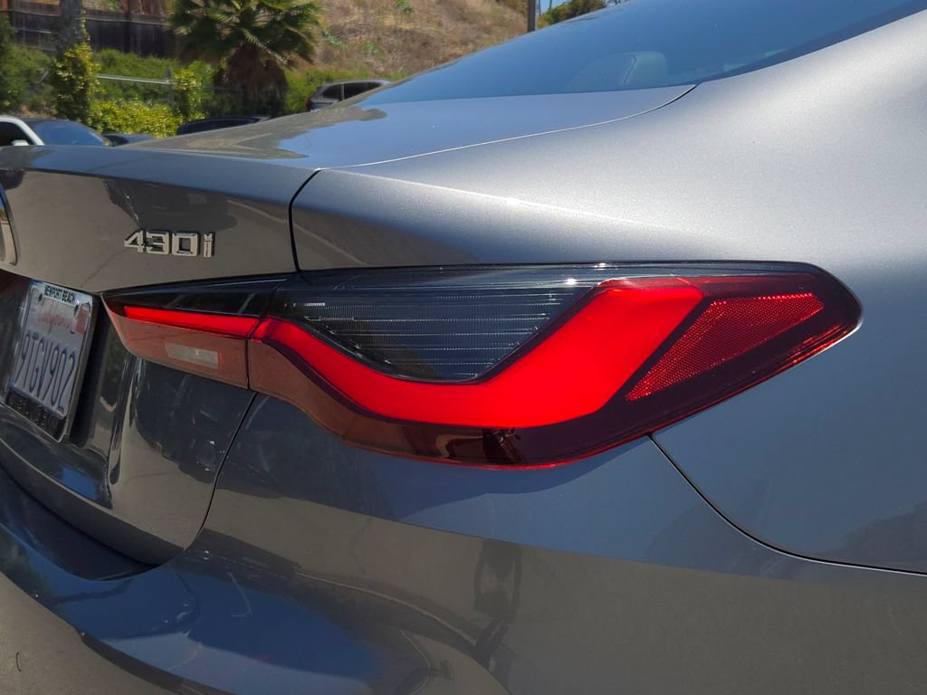 Used 2026 BMW 430i Coupe w/ Premium Package RWD image 5