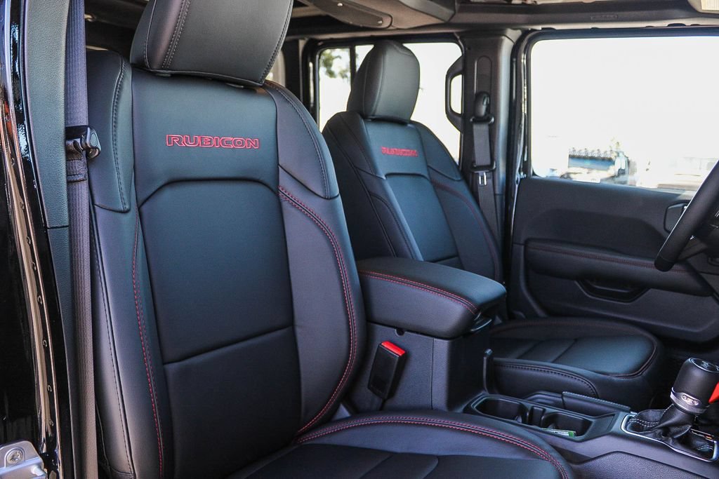 New 2026 Jeep Wrangler Unlimited Rubicon AWD/4WD image 17