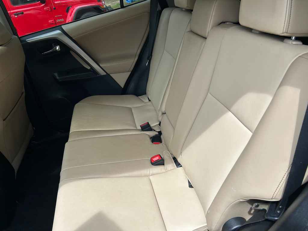 Used 2013 Toyota RAV4 Limited AWD/4WD image 11