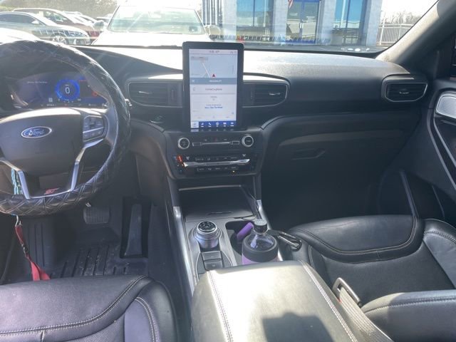 Used 2020 Ford Explorer ST w/ ST Street Pack image 11