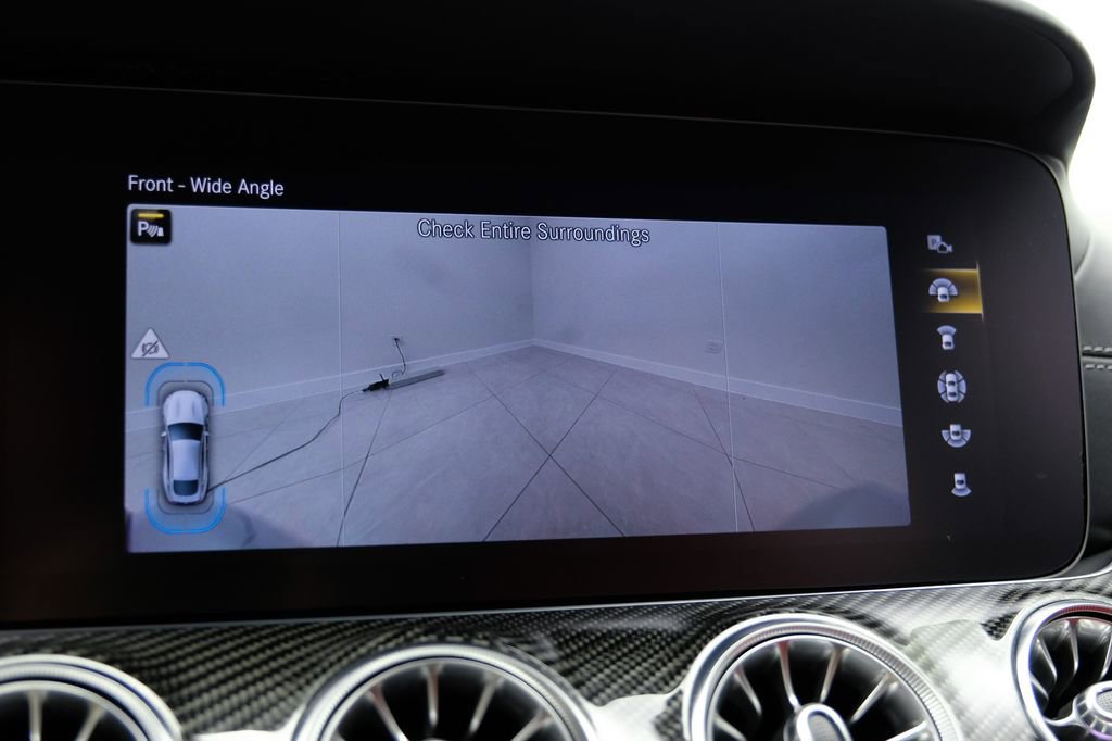 Used 2023 Mercedes-Benz AMG GT 63 image 27