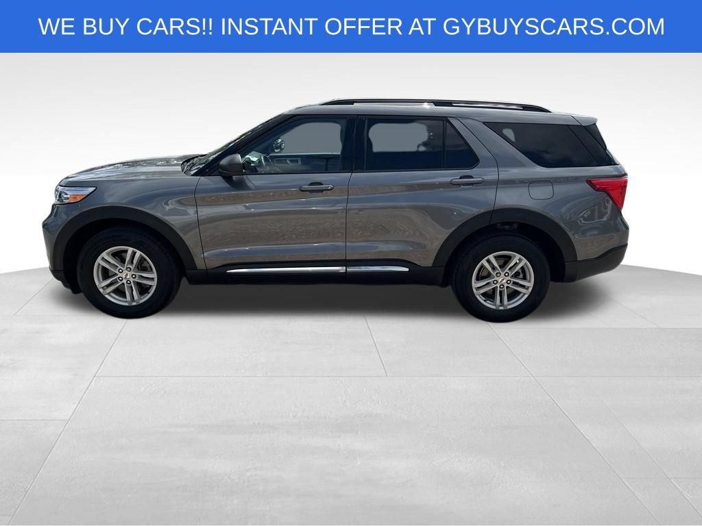 Used 2024 Ford Explorer XLT w/ Equipment Group 202A AWD/4WD image 3