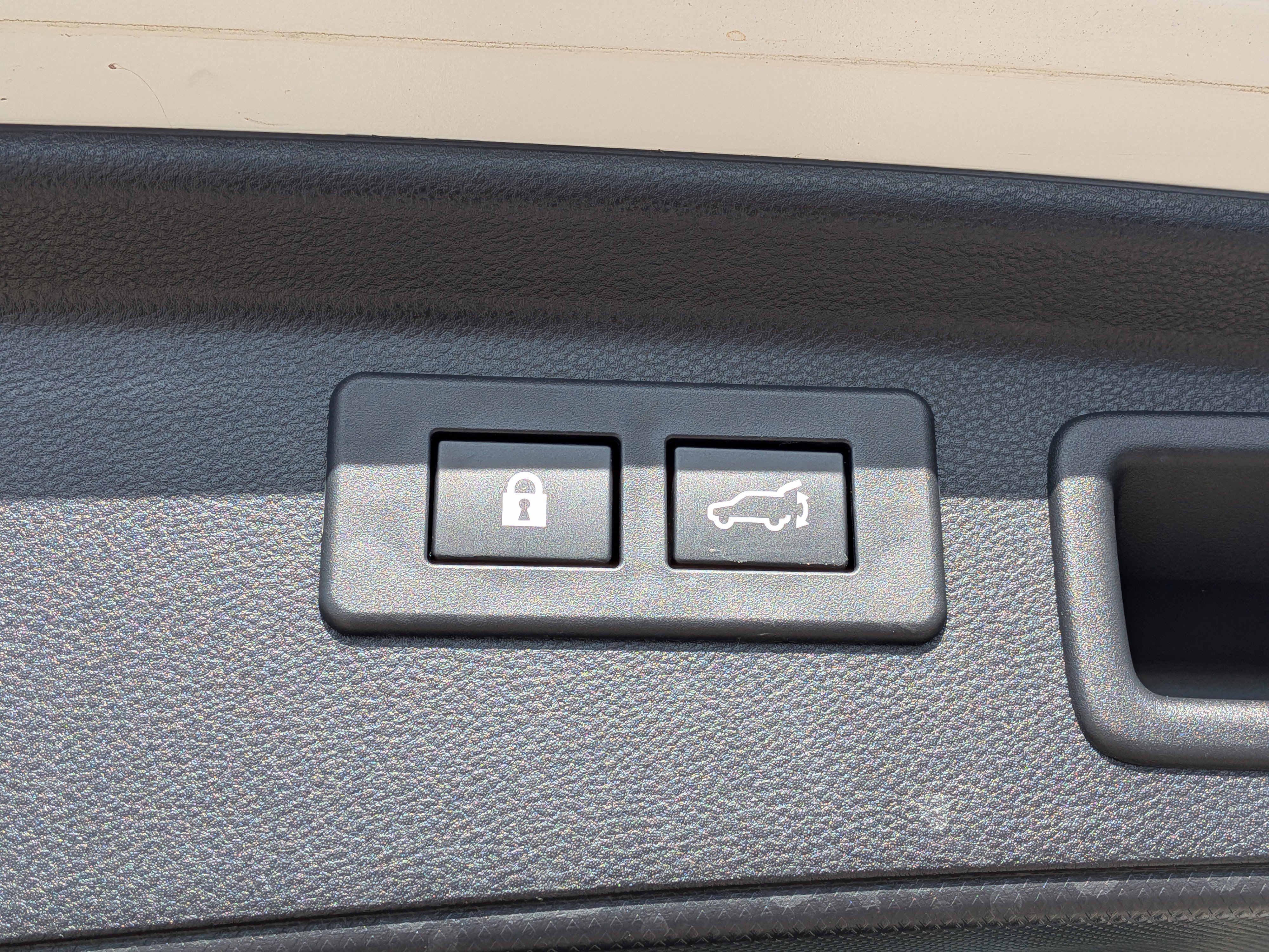 Certified 2022 Subaru Forester Premium w/ Popular Package #1 AWD/4WD image 14
