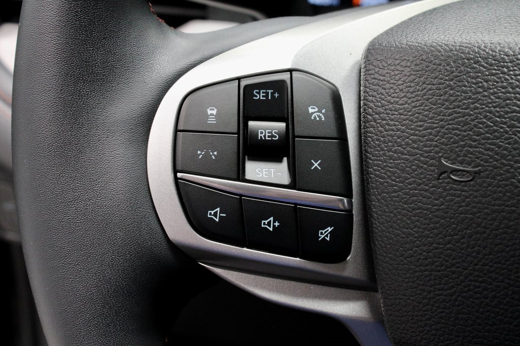 Certified 2025 Ford Explorer Active image 30