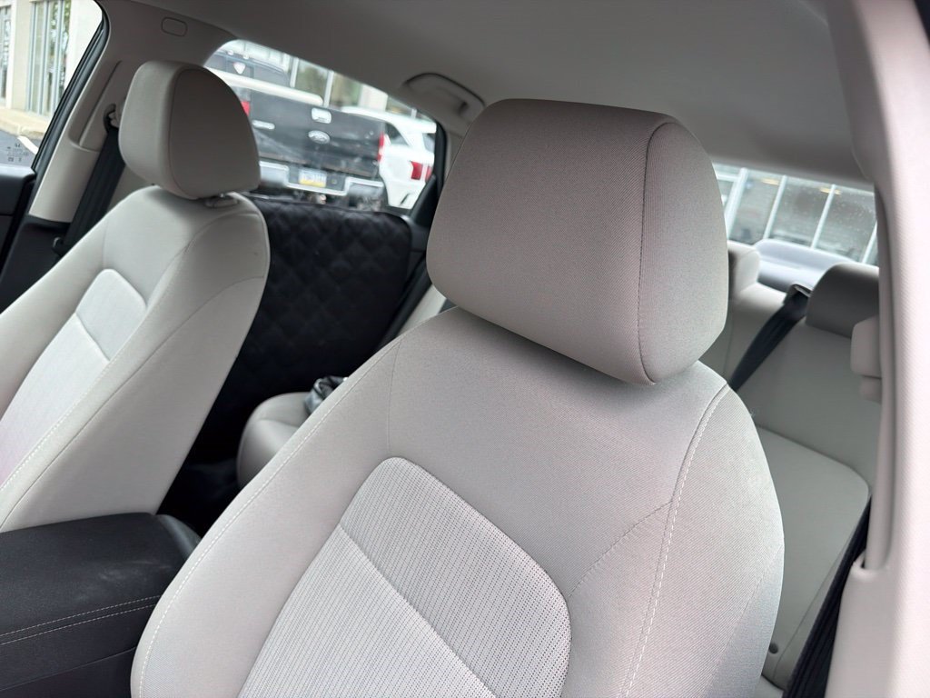 Used 2024 Honda Civic LX image 9