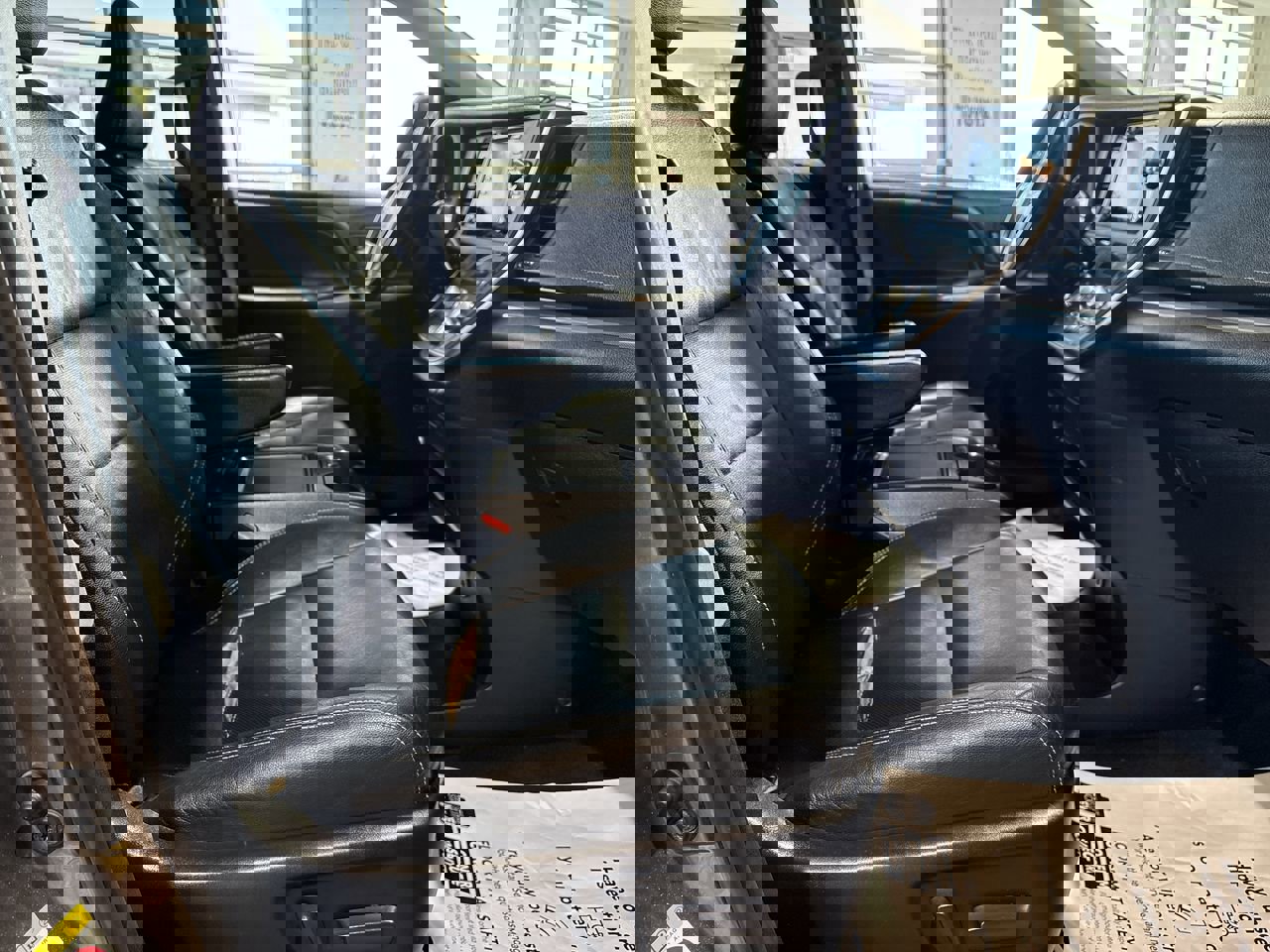 Used 2018 Toyota Sienna SE image 25