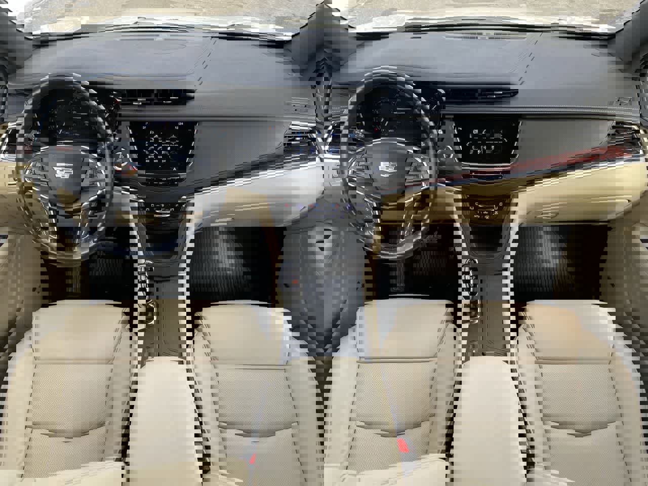 Used 2019 Cadillac XT5 Luxury image 24